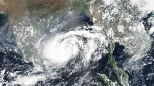 cyclone montha