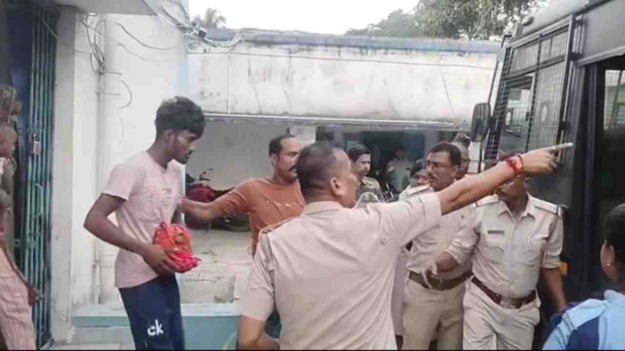 38 Bangladeshi Arrested In Border North 24 Parganas