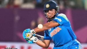 CAB To Felicitate Richa Ghosh she will take Prizes from Mamata Banerjee and Saurav Ganguly