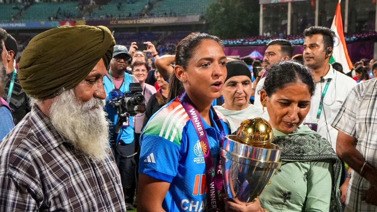 ICC Best Women Playing 11 Harmanpreet Kaur Is Not On the list