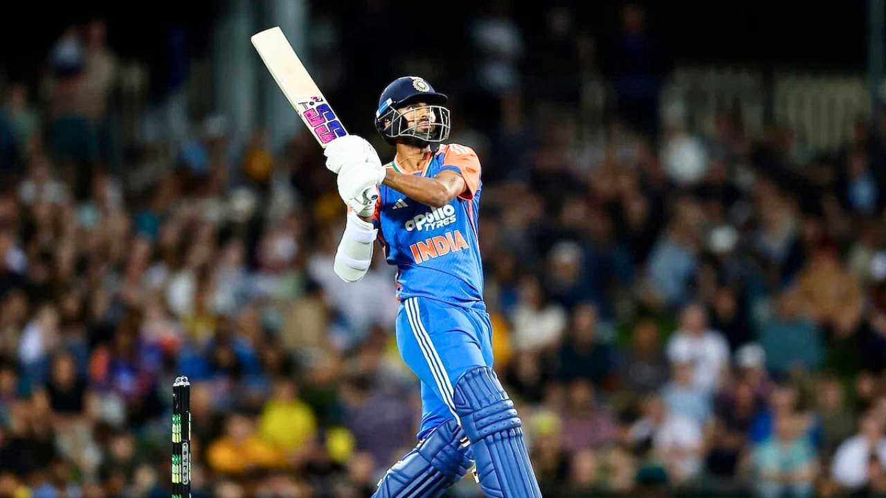 India Beats Australia