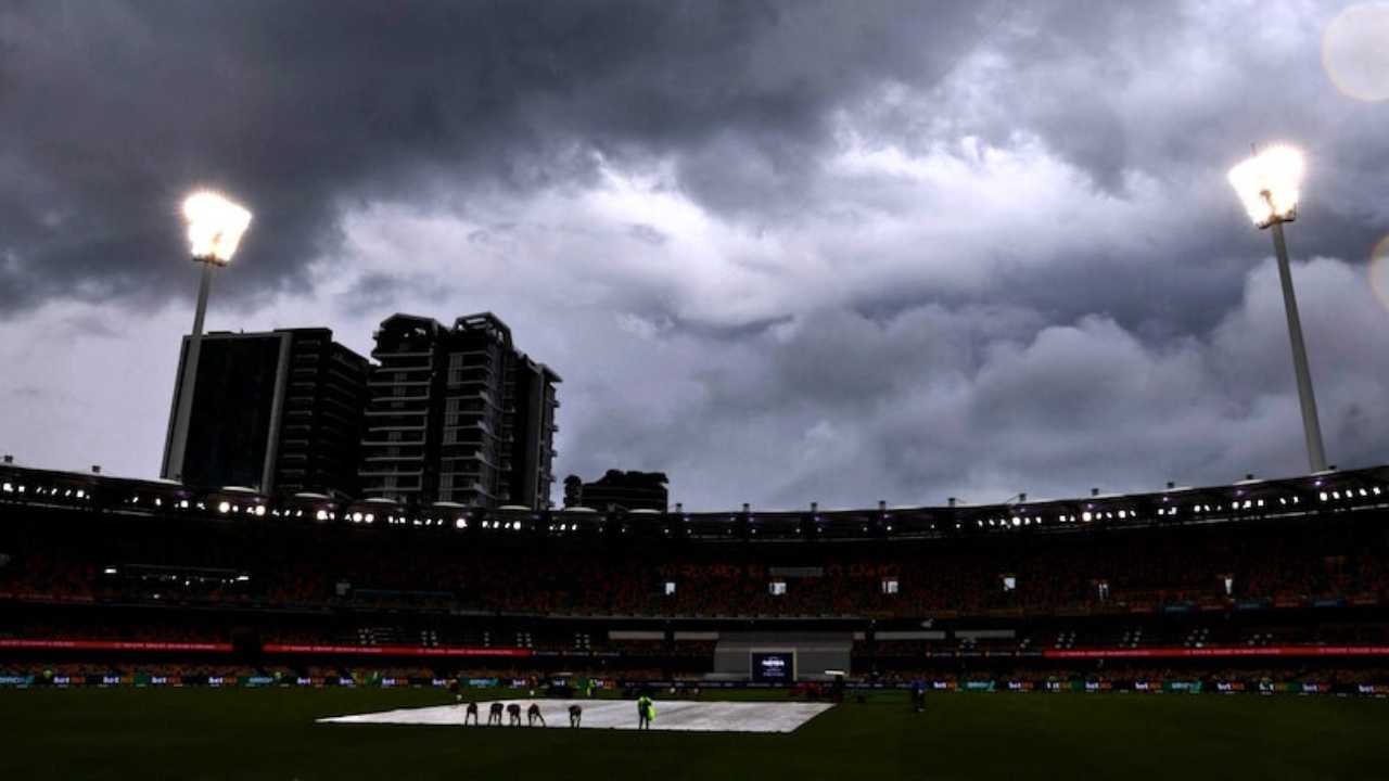 India Vs Australia rainy delay match stops for bad weather