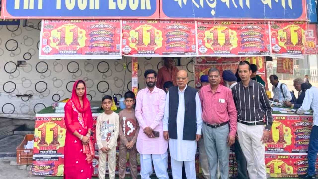 Vegetable seller Rajasthan Man Wins Lottery worth rs 11 Crore
