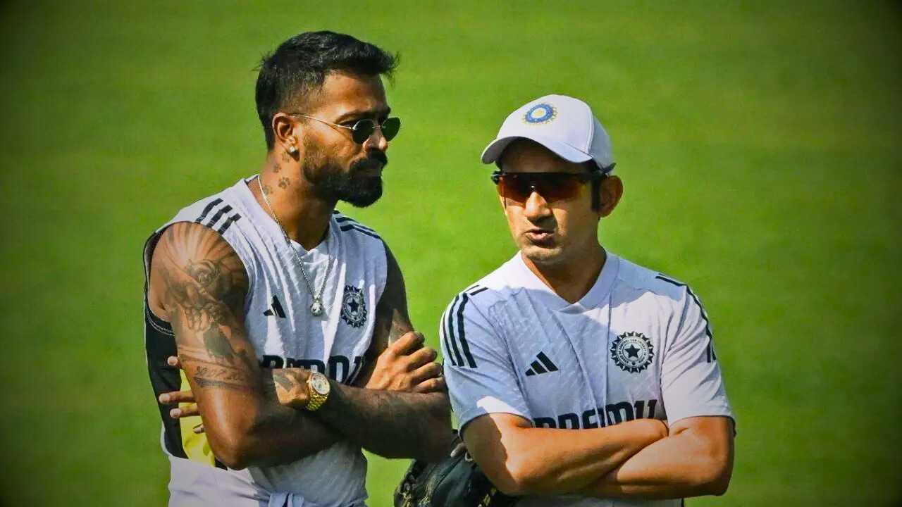 Gambhir-Hardik Conversation video viral on social media