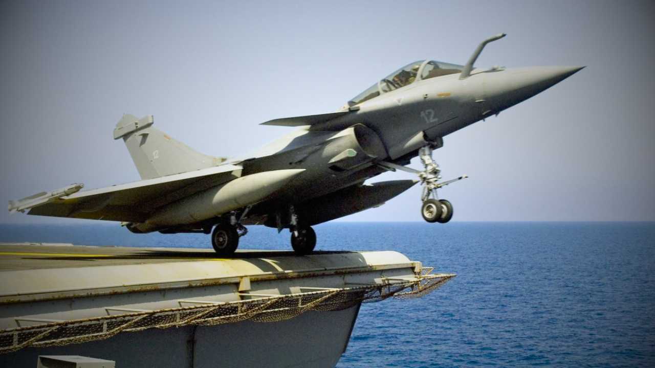 Indian Navy Chief On Rafale fighter jets Deal with France