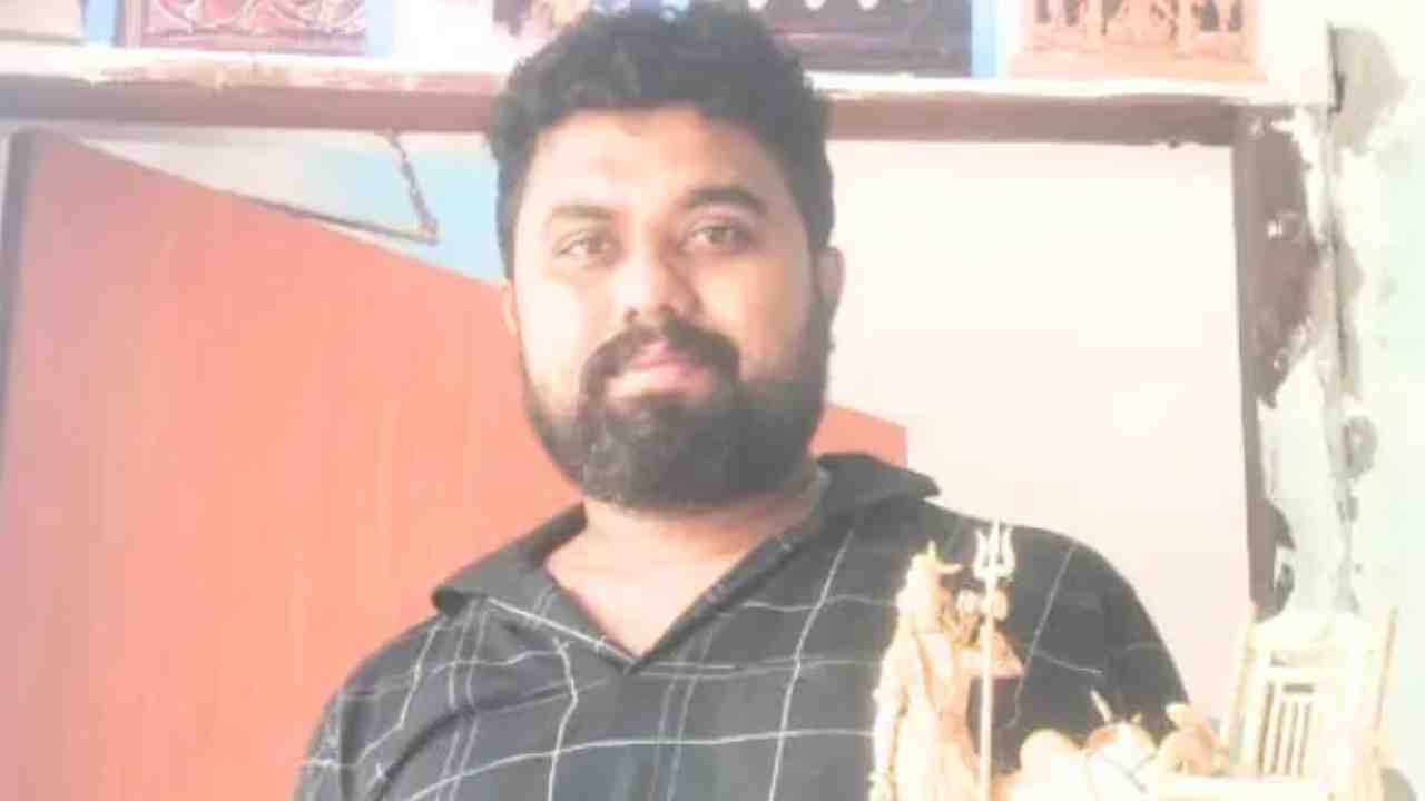 Murshidabad Man Business