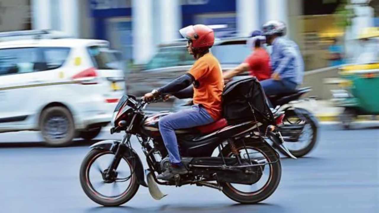 Raghav Chadha on Online Delivery