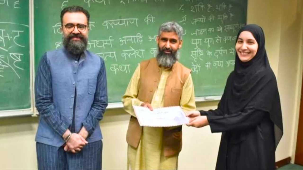 Sanskrit In Pakistan first time Pakistan University to create create a course