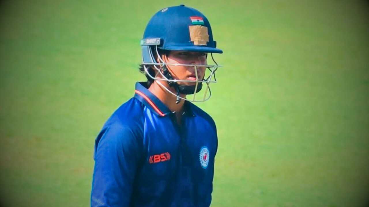 Vaibhav Suryavanshi clean bowled by Indian spinner in Bihar vs Hyderabad match-bkm