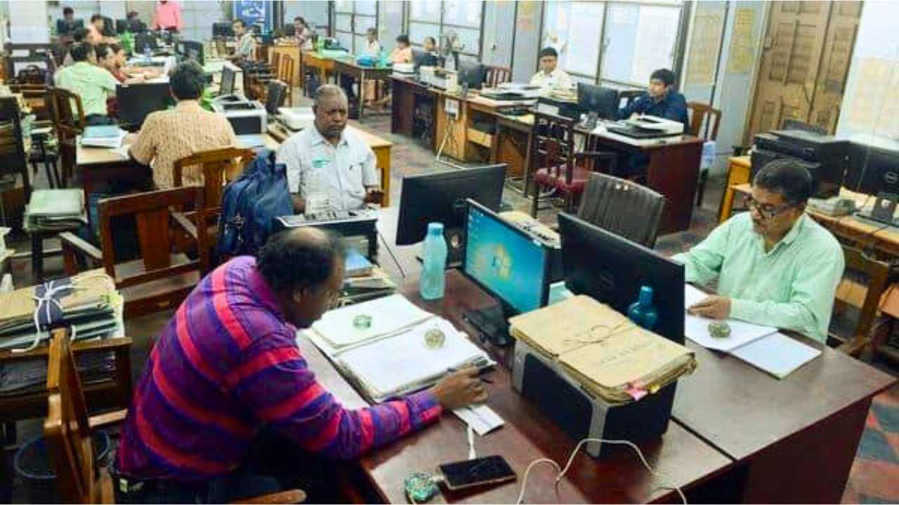 Due Dearness Allowance will be paid by 31 March