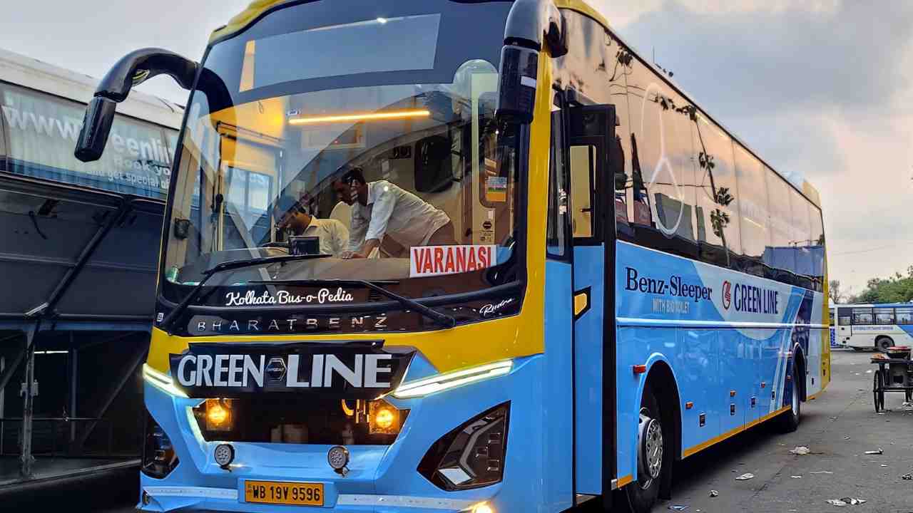 Kolkata-Varanasi Bus