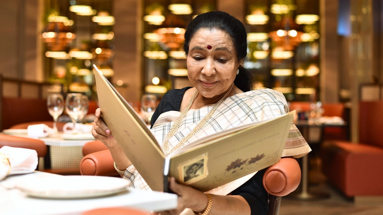Asha Bhosle Net Worth
