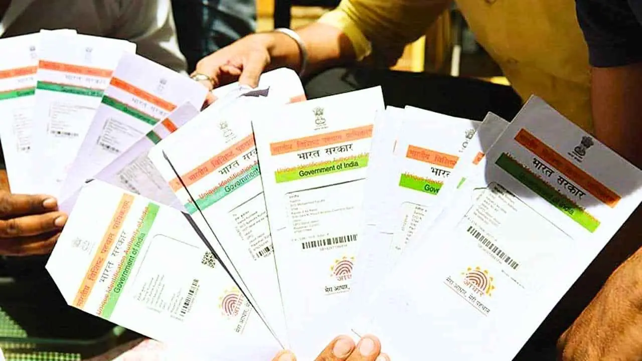 Aadhaar Card recovered from TMC Party office