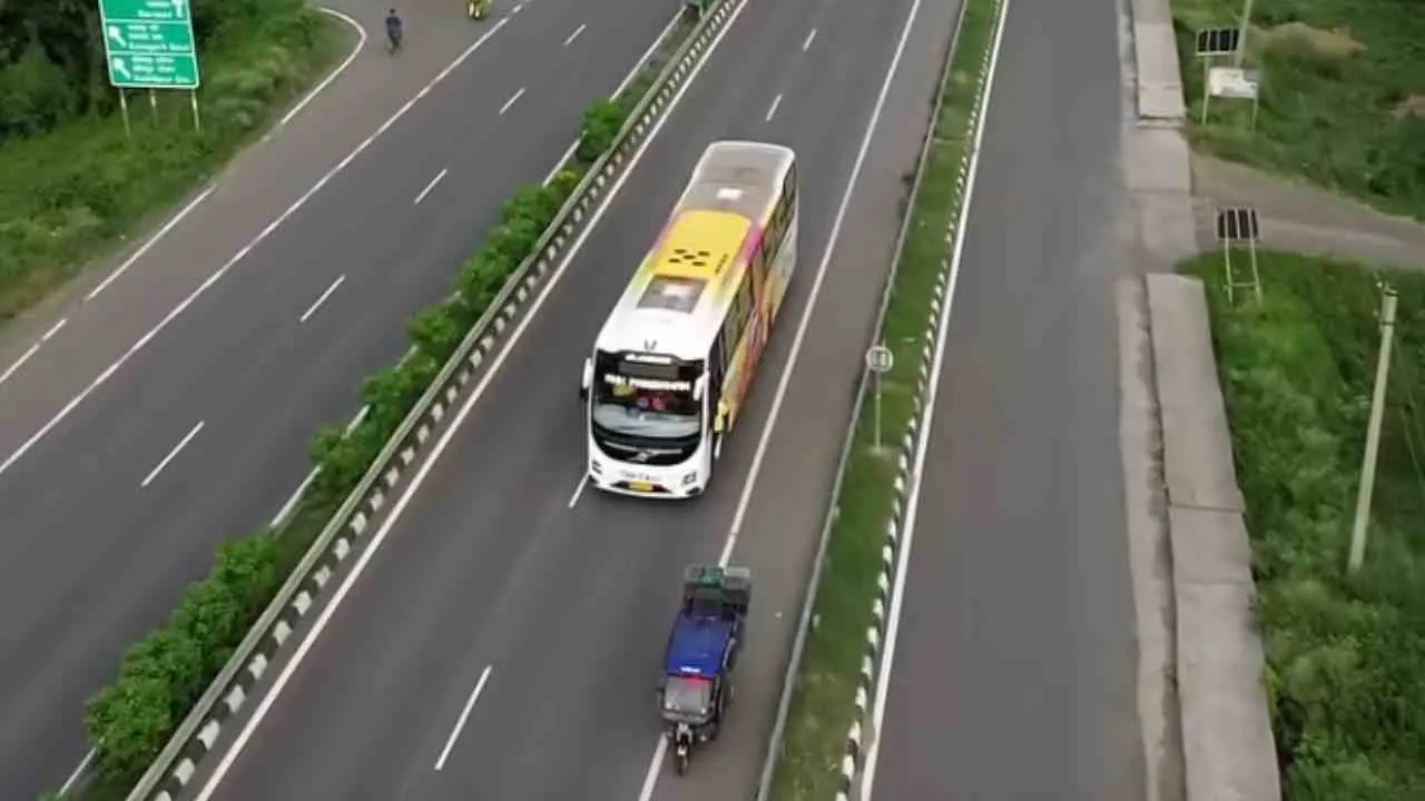 Krishnanagar-Digha Bus