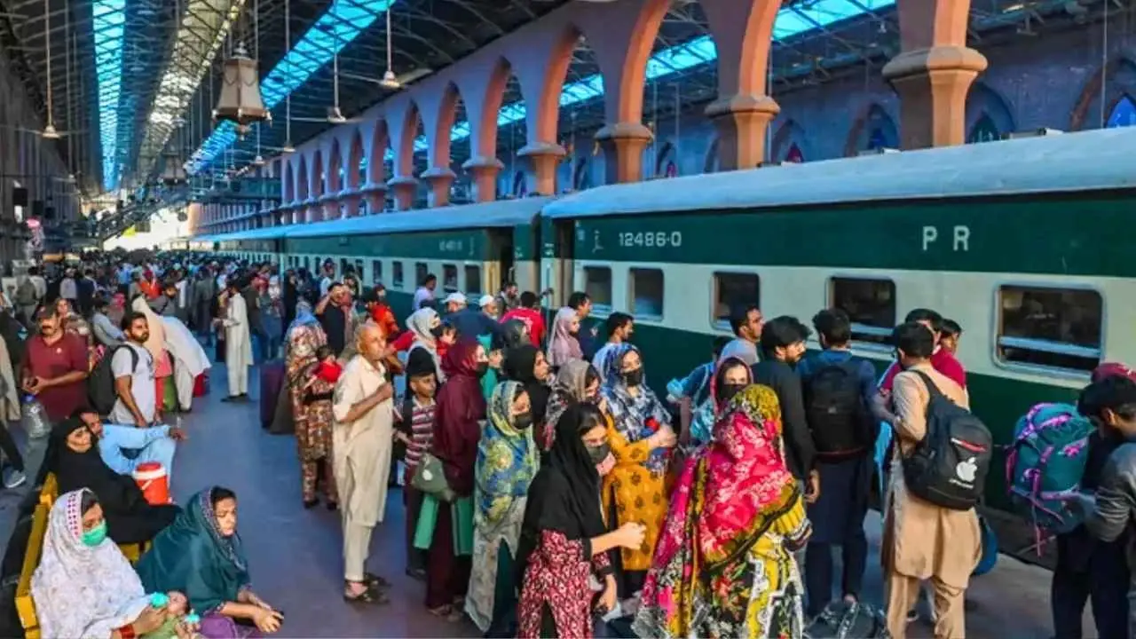 Pakistan Train Ticket Booking App