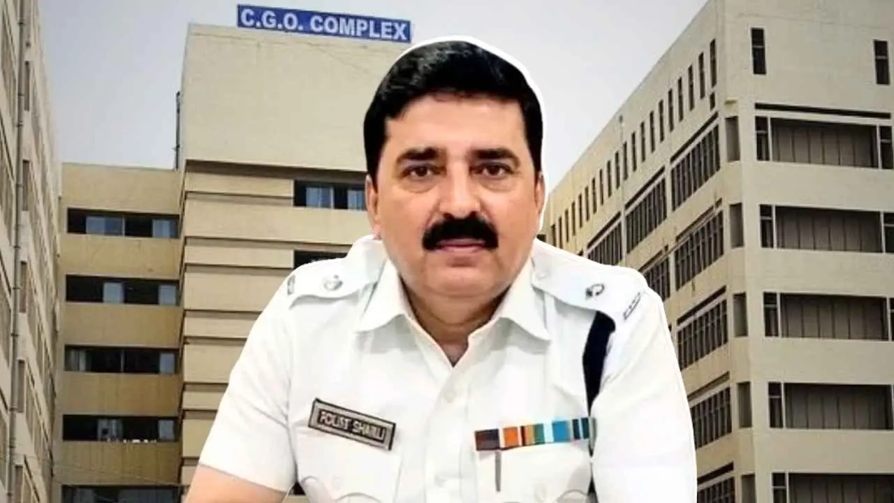 Santanu Sinha Biswas reaches CGO complex