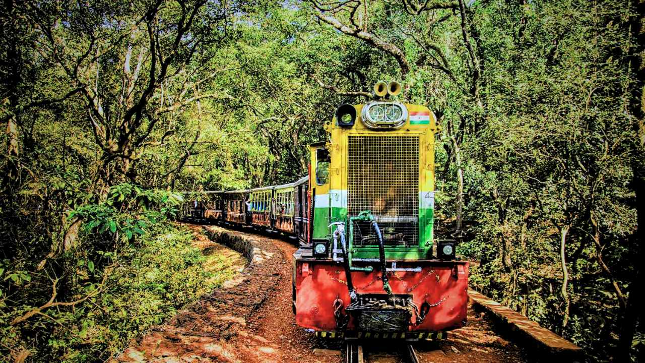 Neral-Matheran Toy Train