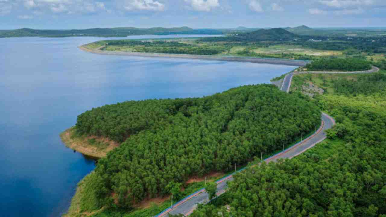 Mukutmanipur