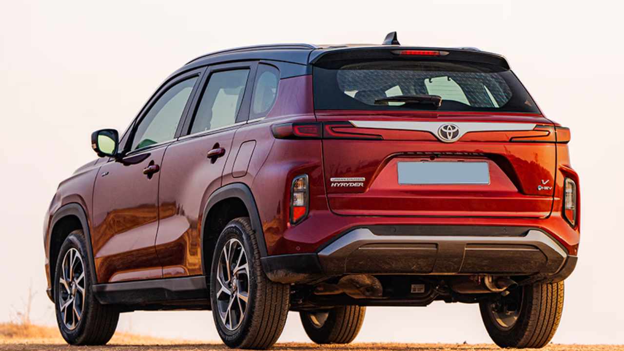 SUV Toyota Urban Cruiser Hyryder