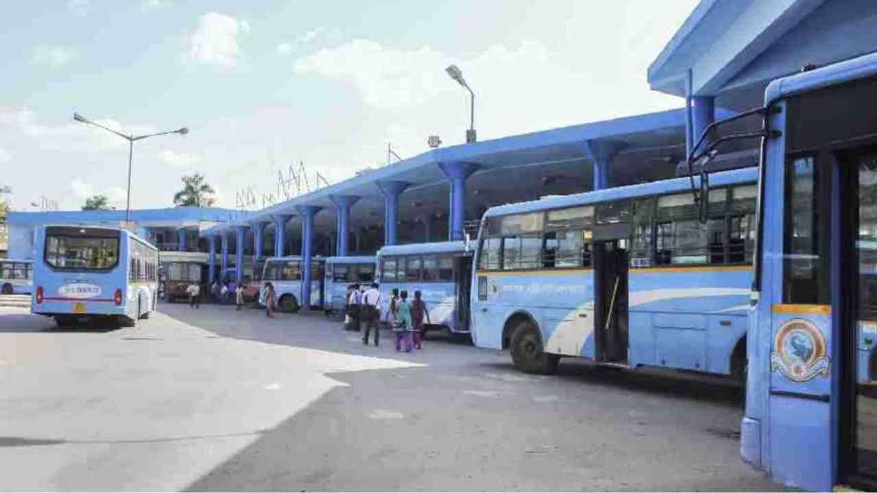 Siliguri-Delhi Bus