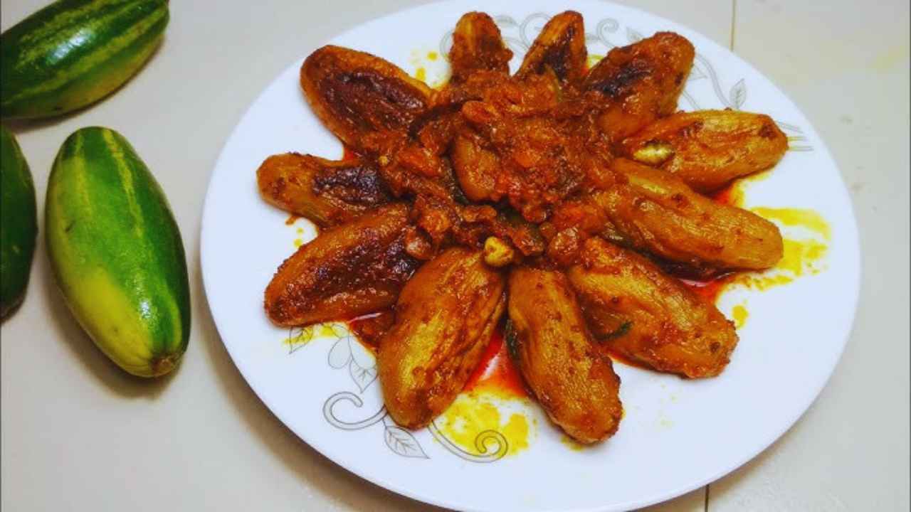 Special Roast With Pointed Gourd