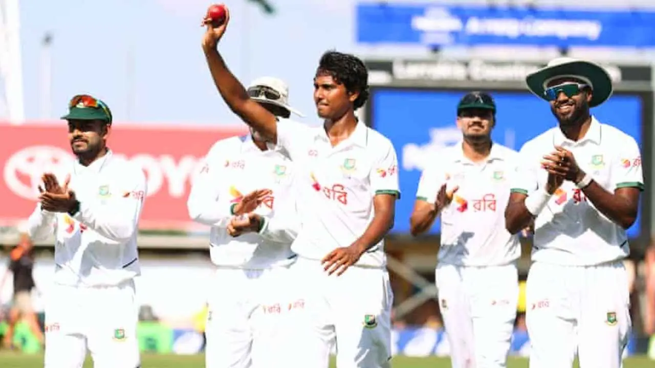 টেস্টের প্রথম দিনই ১৯৮ রানে অলআউট, বাংলাদেশের সামনে বিপর্যস্ত অস্ট্রেলিয়া