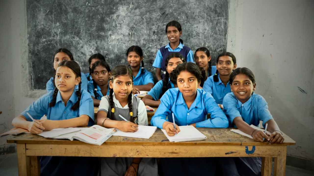 Lek Ladki Scheme by Maharashtra Government
