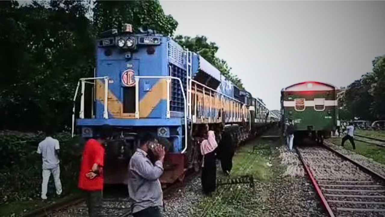 Loco pilot disappears leaving passenger train