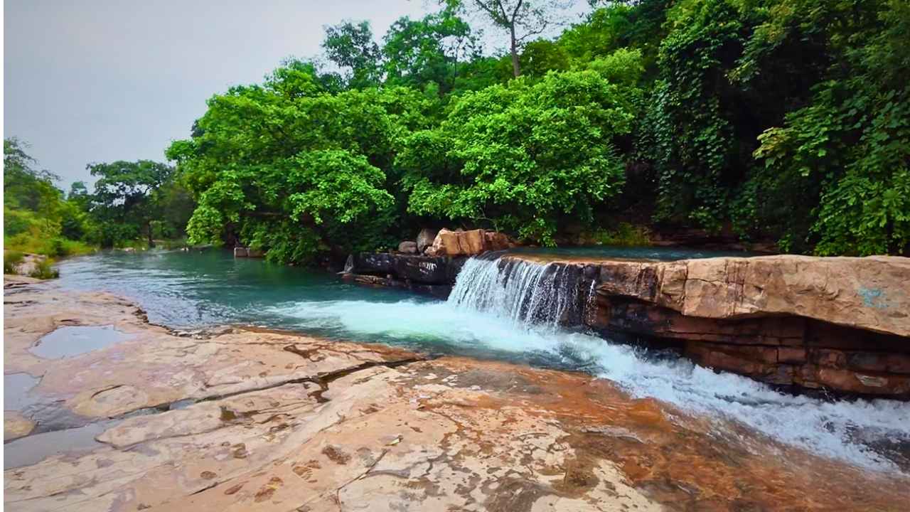 Ranichuan Waterfall