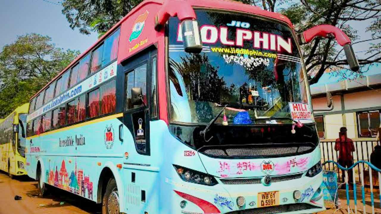 Kolkata Balurghat Bus