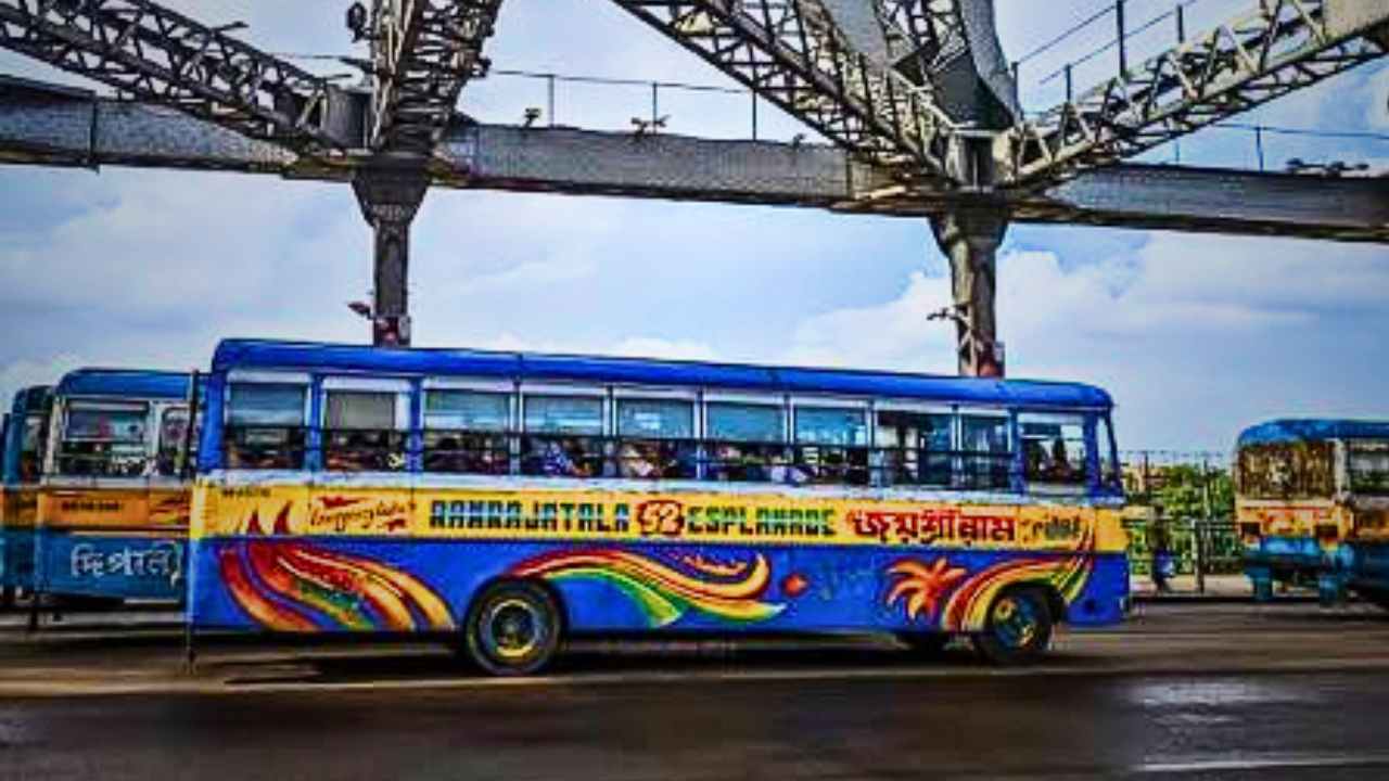 Route 52 Bus