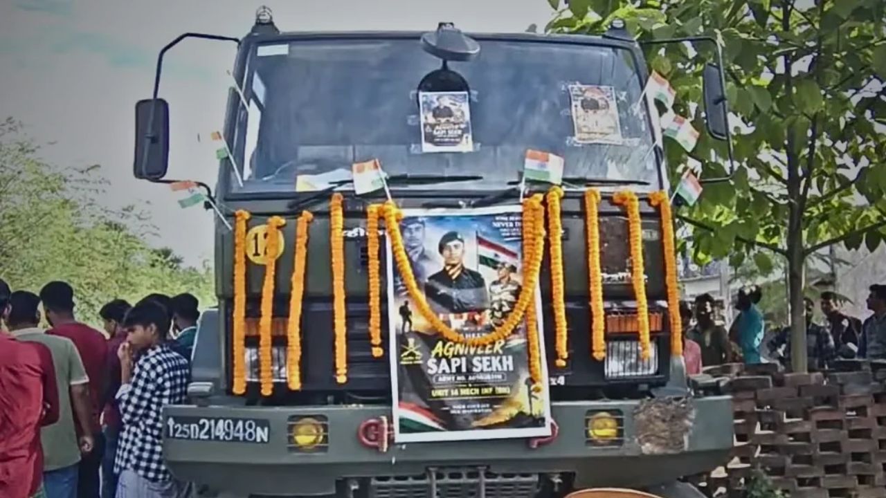 Agniveer jawan dies in road accident