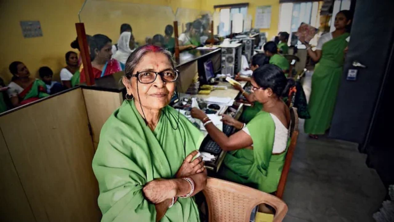 Bagnan social worker Madhuri Ghosh