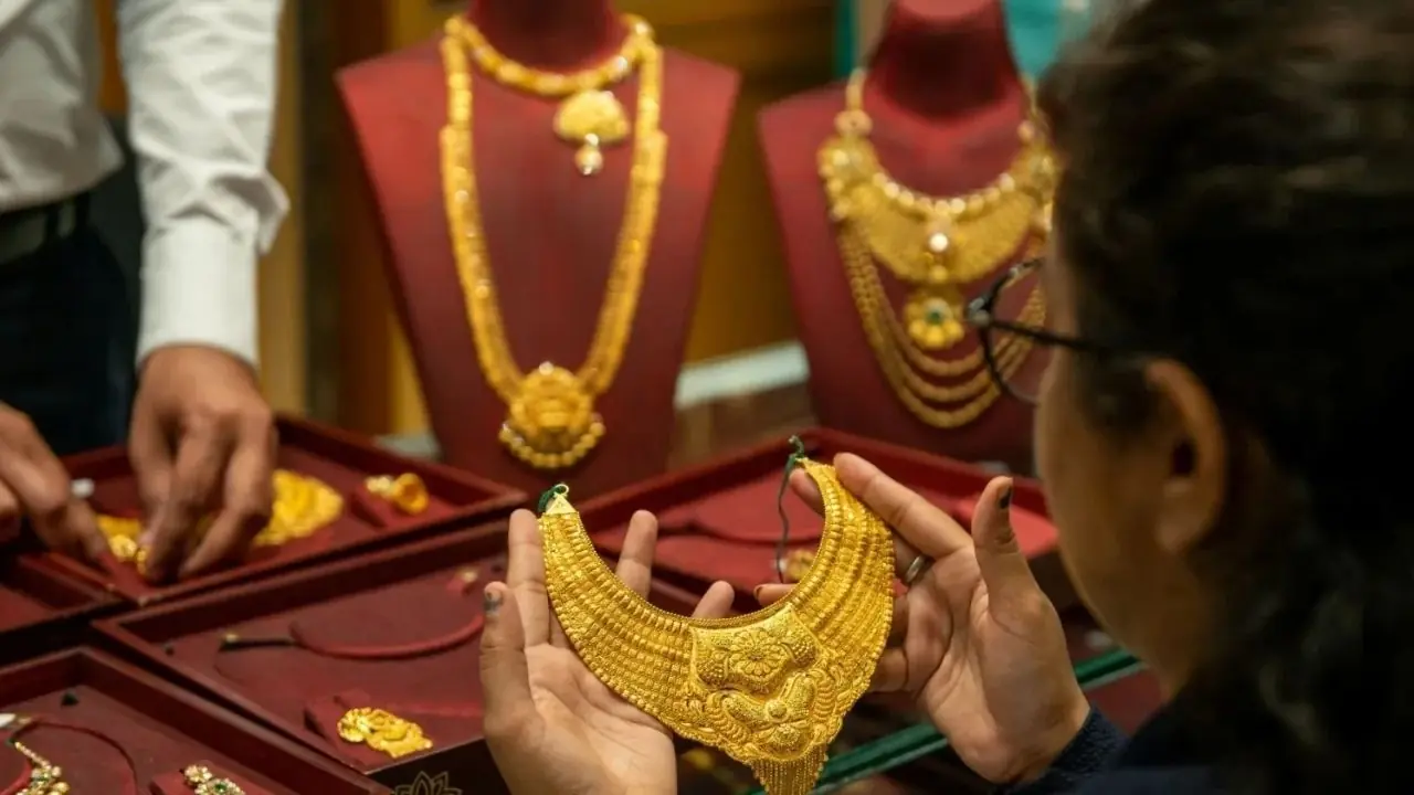 Gold price
