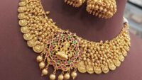 Gold price