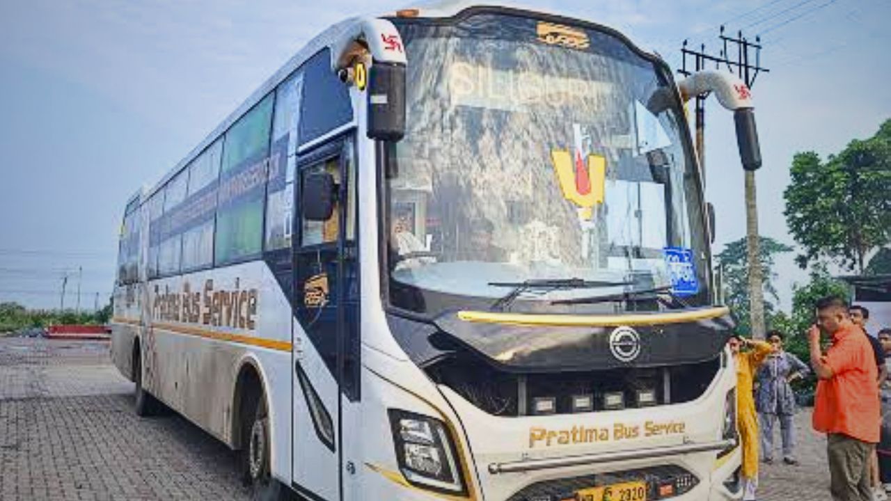 Luxury Sleeper Serampore Siliguri Bus