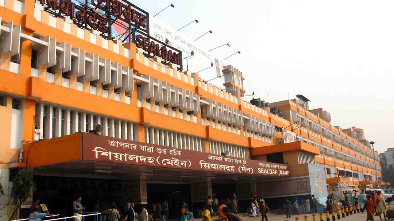 sealdah station