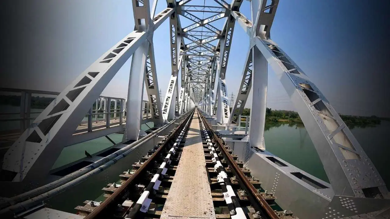 New train to North Bengal to run via Nasipur Bridge