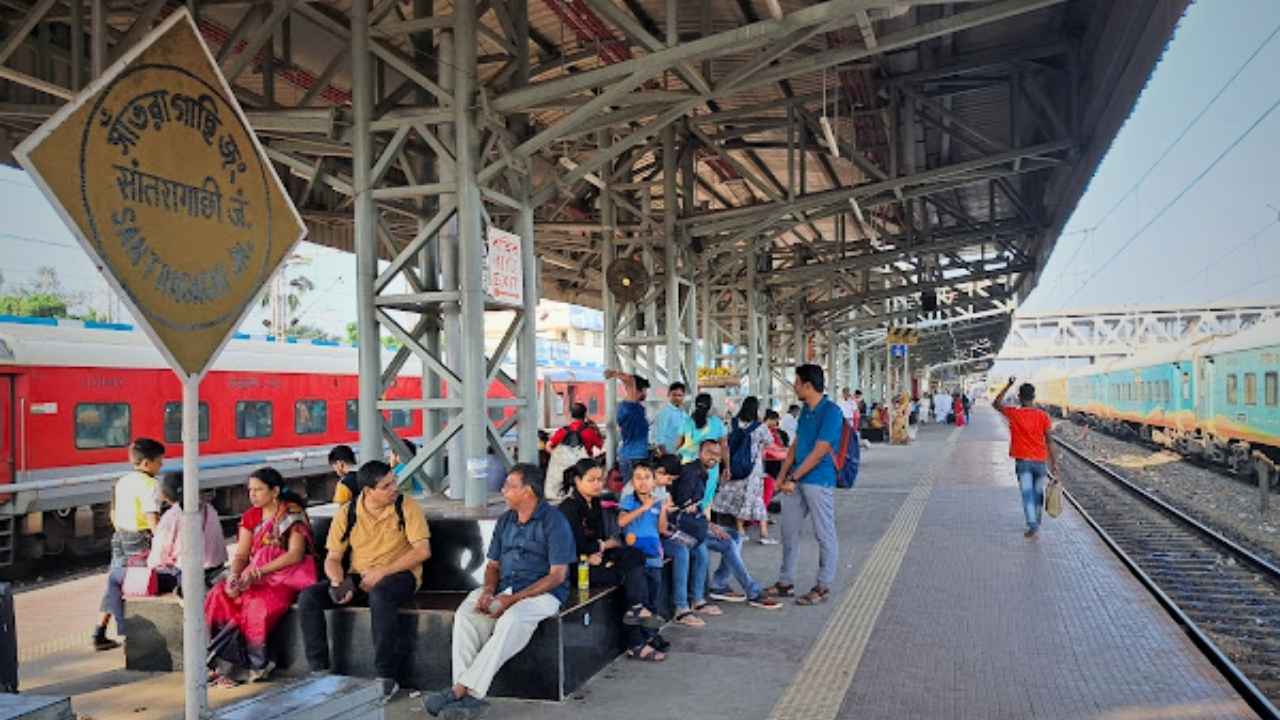 Santragachi Junction railway station