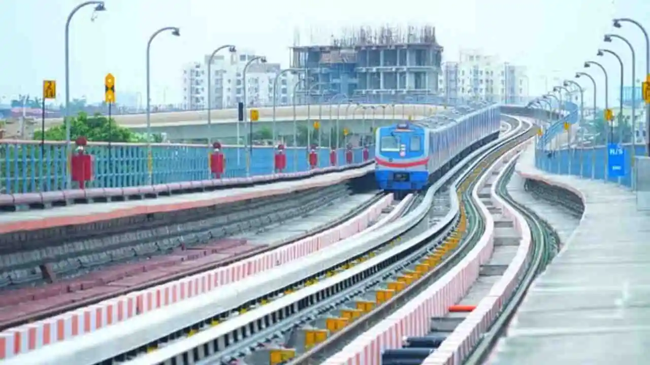 sealdah esplanade metro