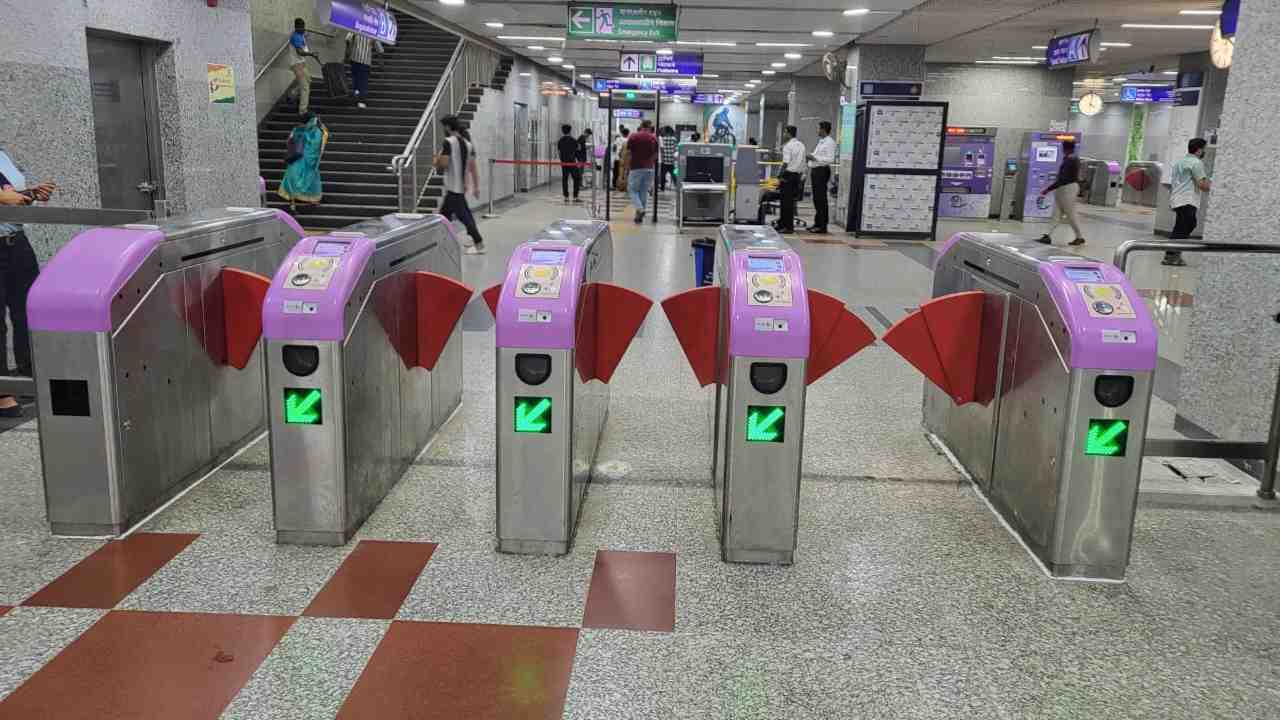 howrah maidan metro afc gate
