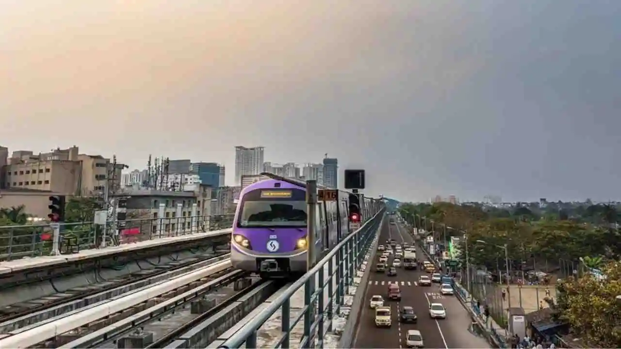 Howrah-Seoraphuli Metro