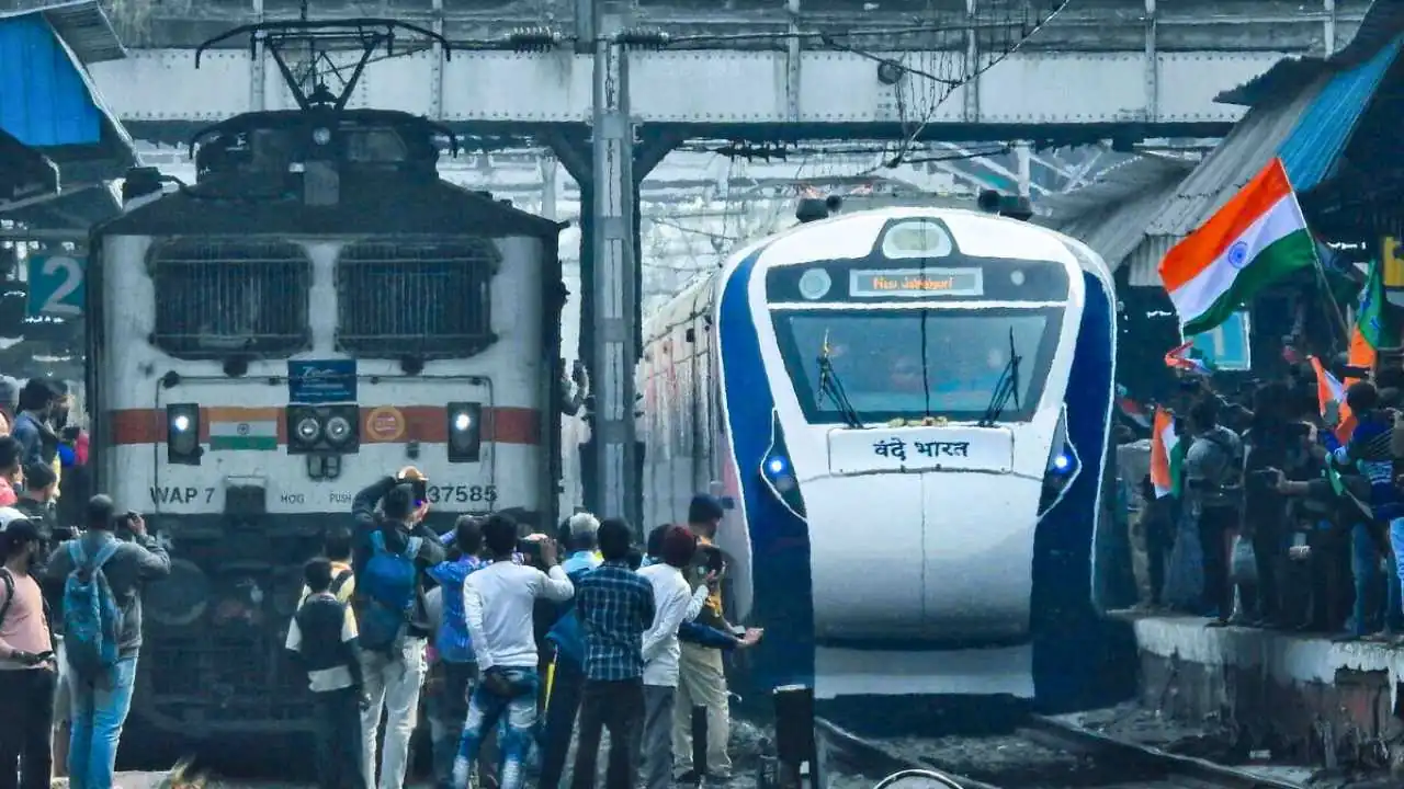 Indian Railways cancelled train list from Howrah Kolkata and other divisions