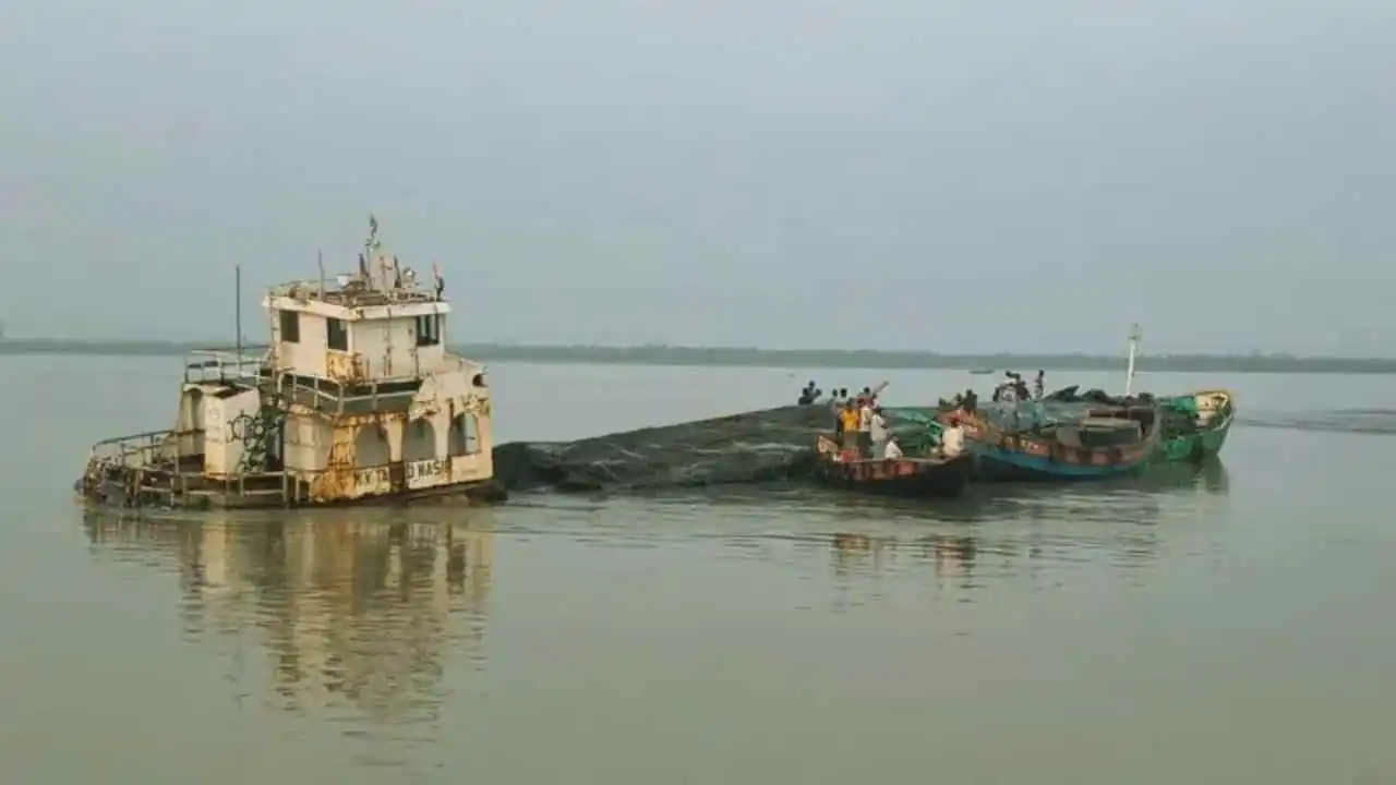 Muri Ganga River