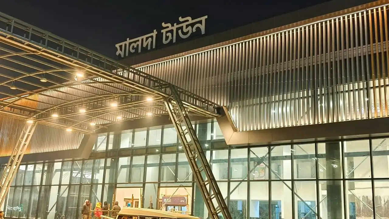 Pm Narendra Modi to inaugurate Vande Bharat Sleeper from Malda