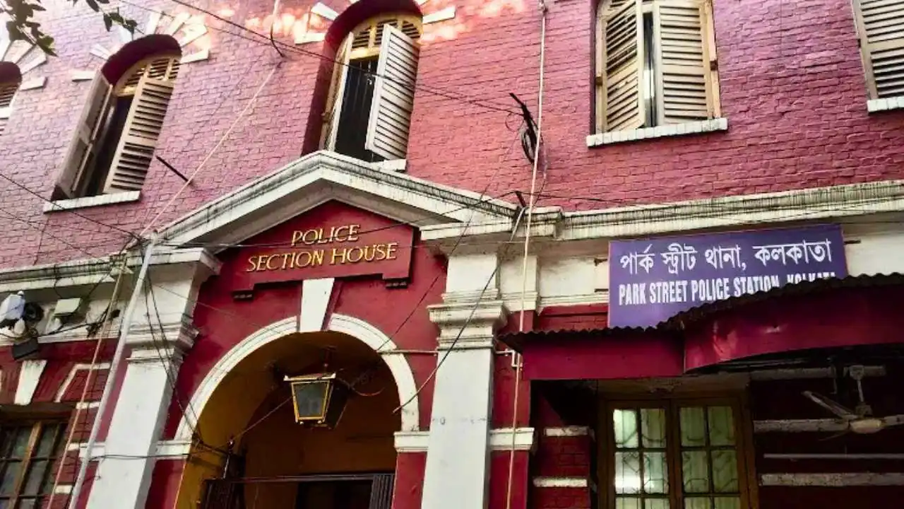 Old House Breaks Down