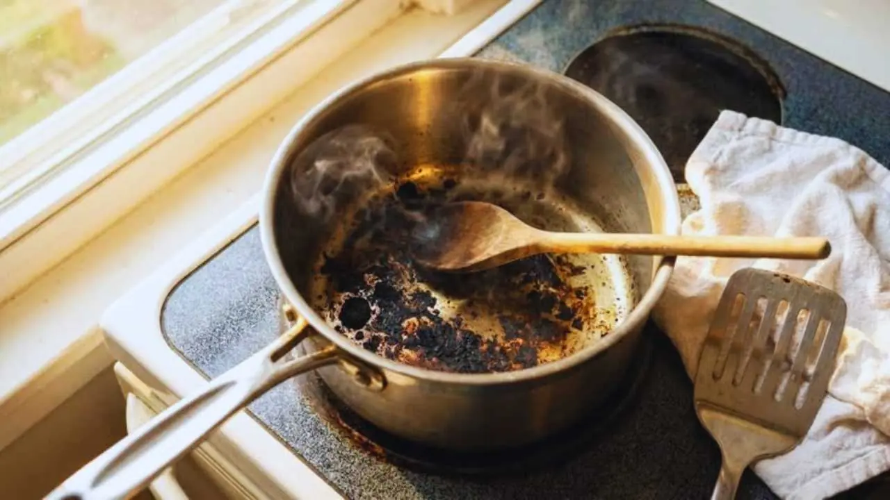 Clean Burnt Pans Tips